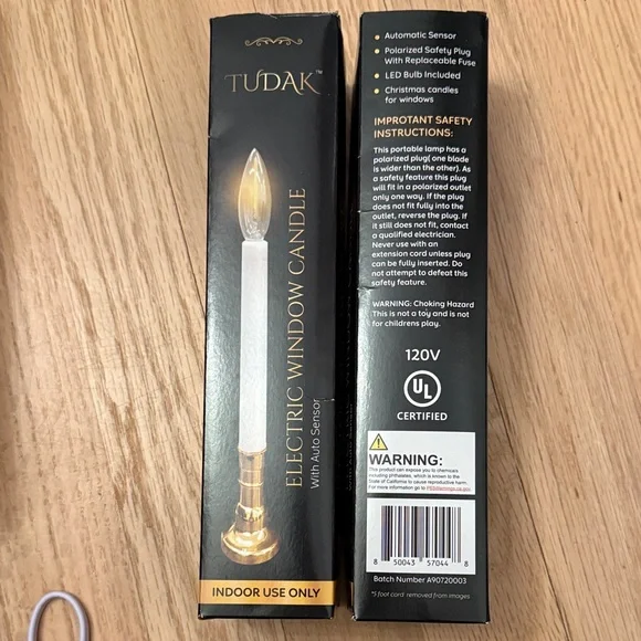 Electric Window Candle - White and Gold - Picture 2 of 3